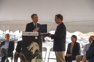 ralph-northam-devon-anders-interchange-cold-storage-ribbon-cutting